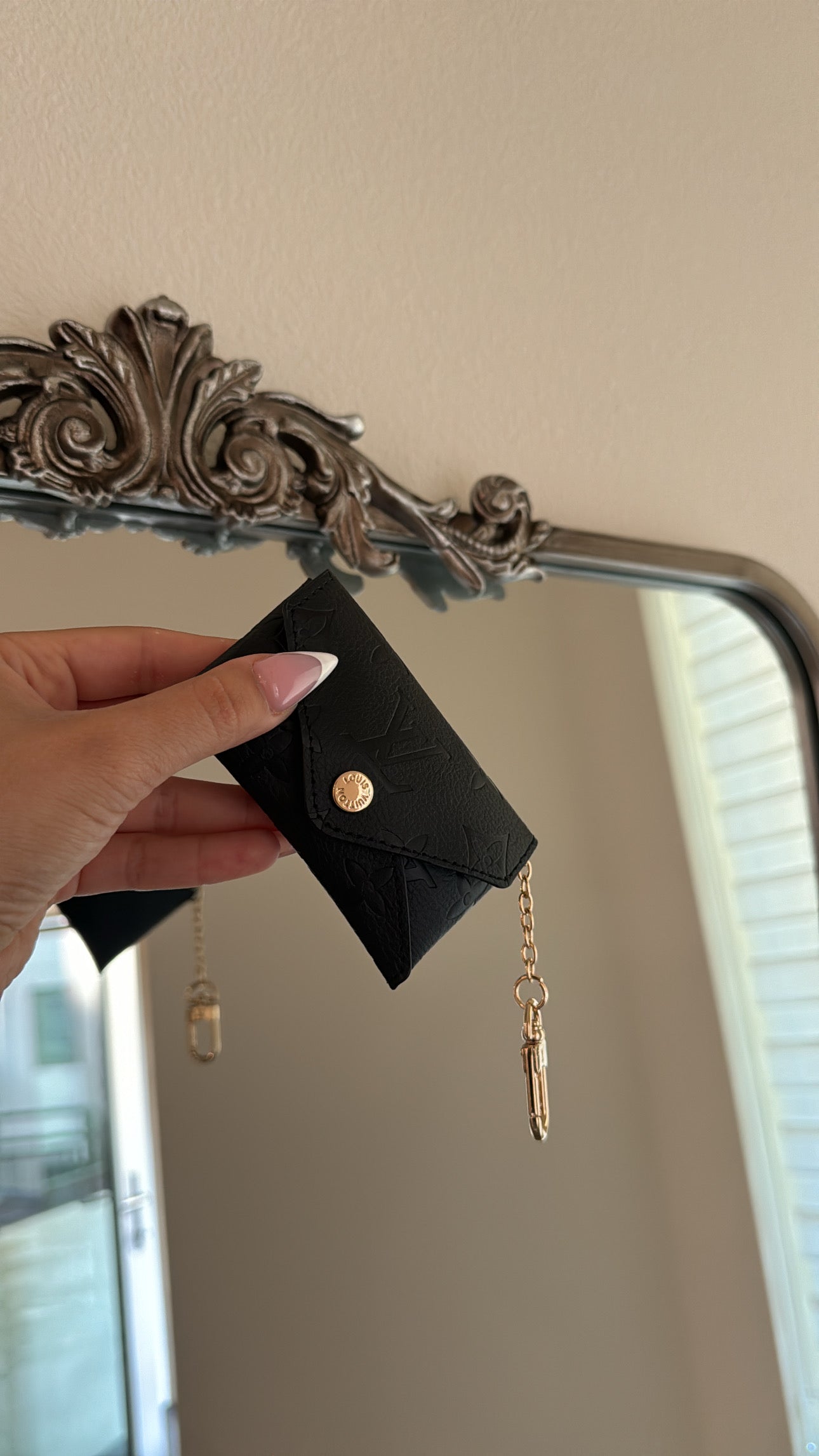 Cardholder / keychain