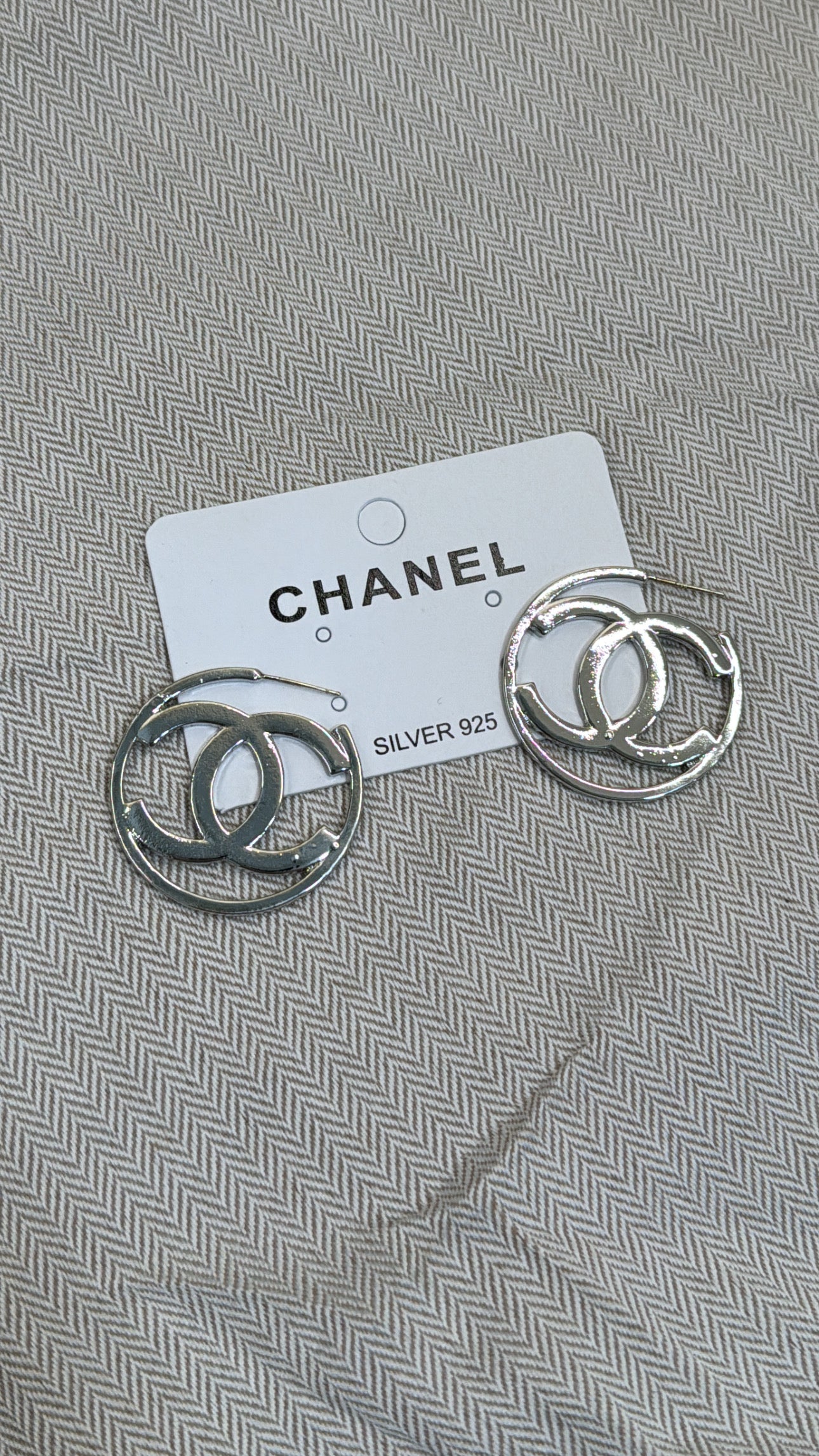 Jewelry / Earrings