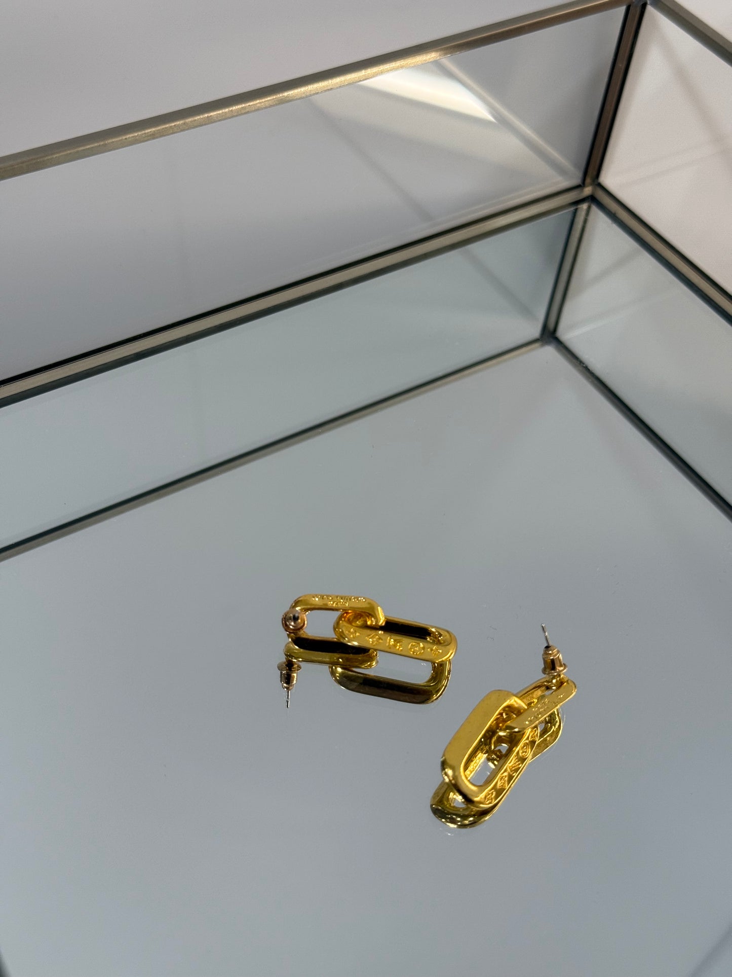 Jewelry / Earring