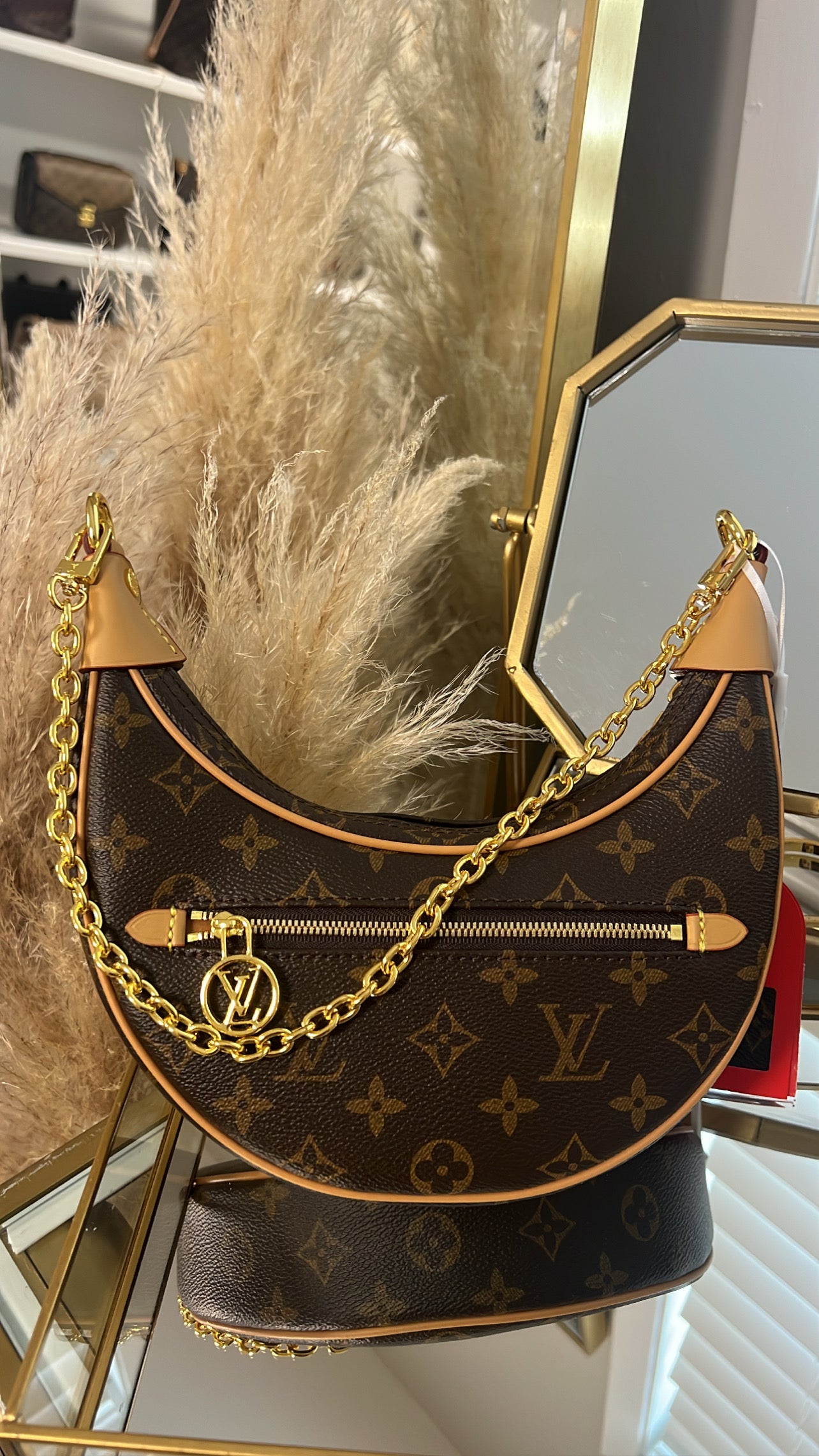 Crossbody purse