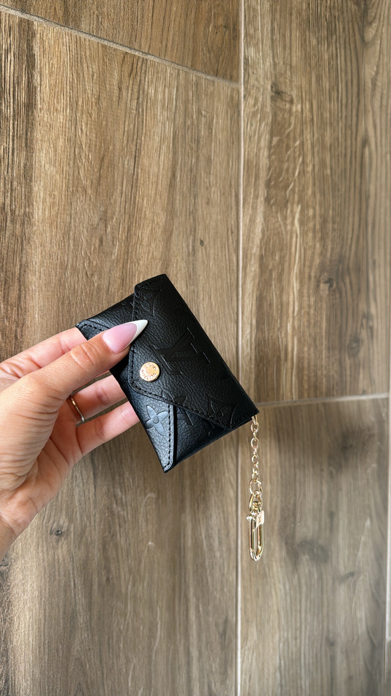 Cardholder / keychain