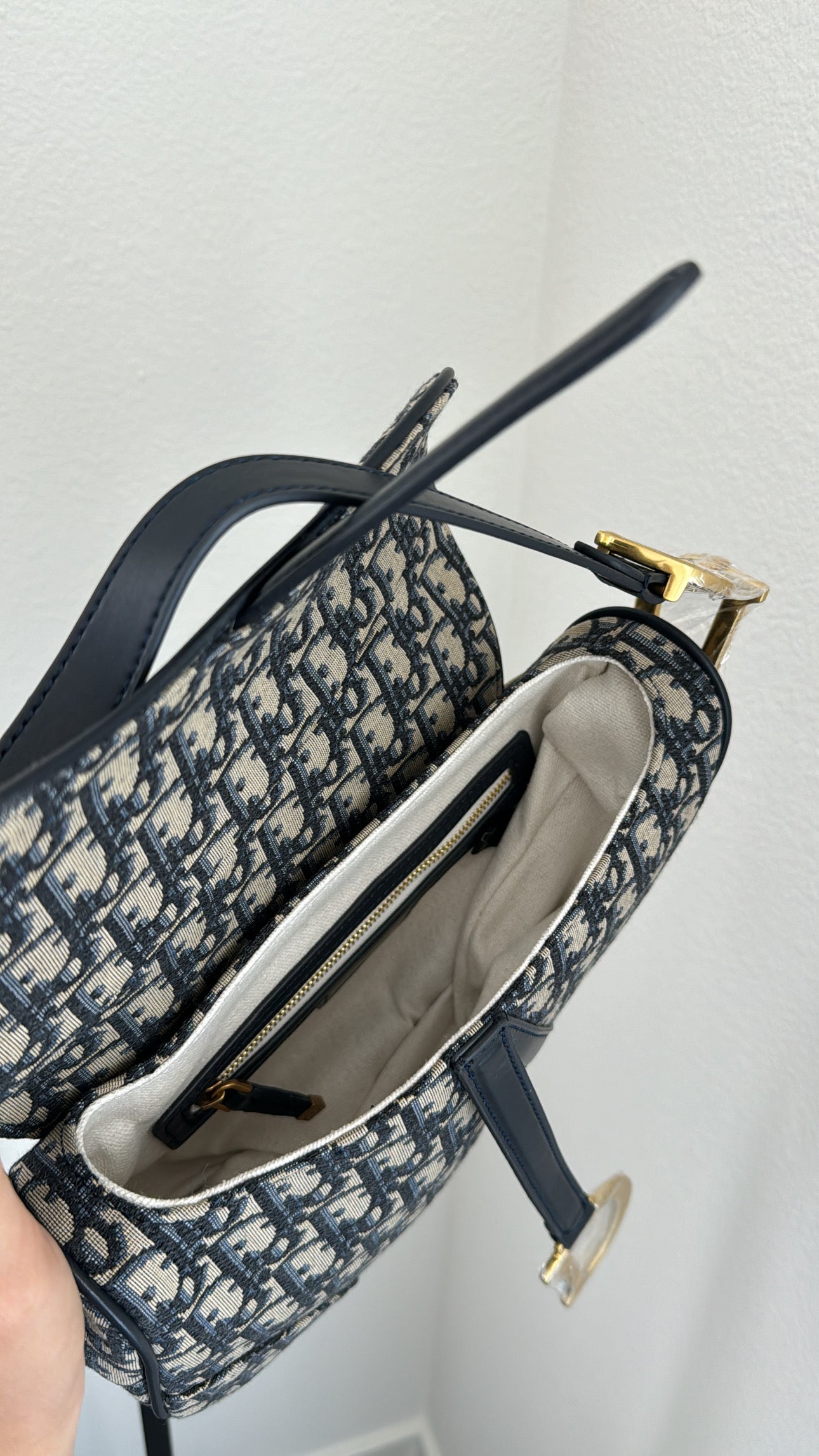 Handbag