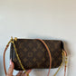 Crossbody purse
