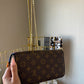 Crossbody purse