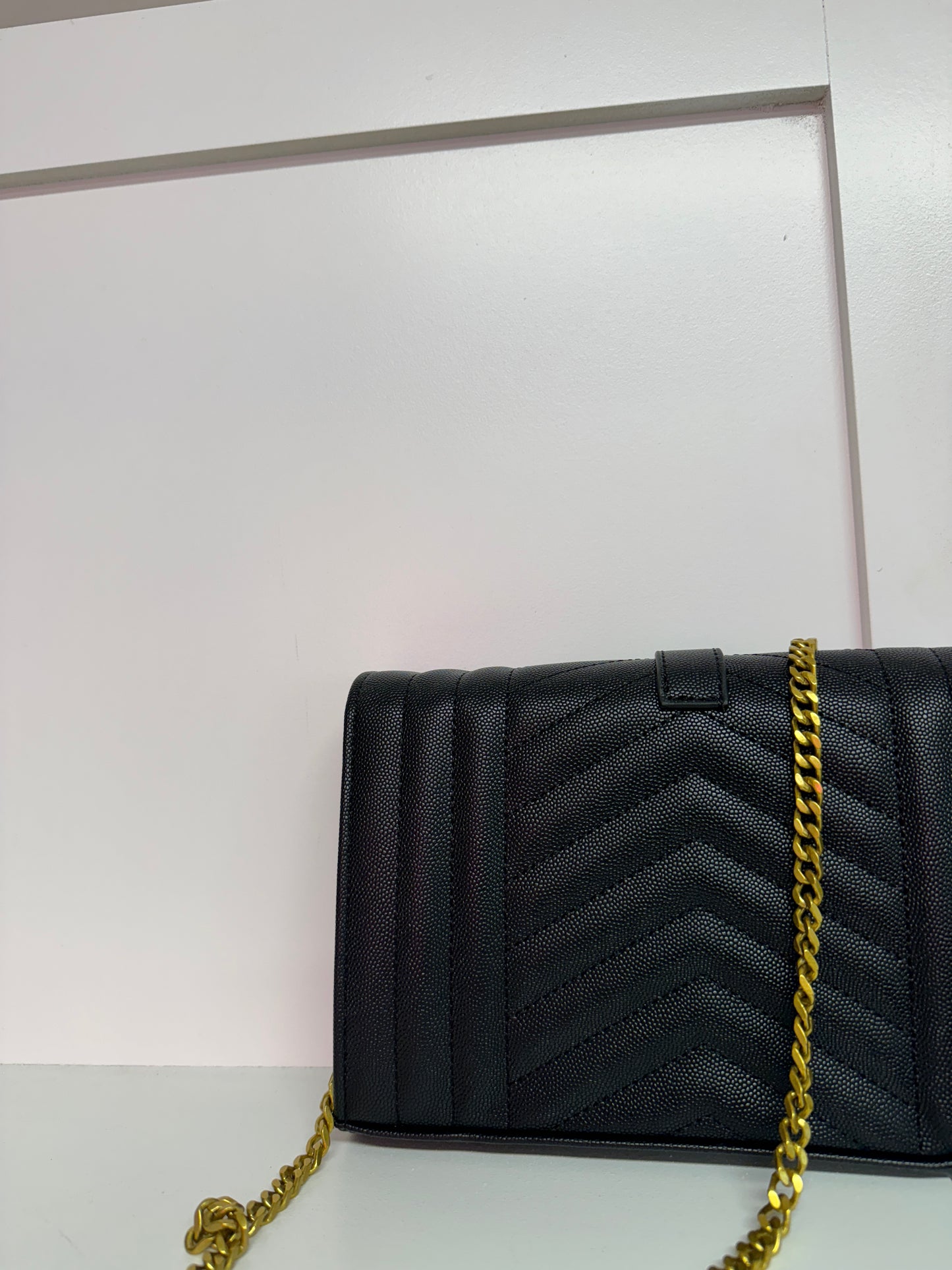 Crossbody purse
