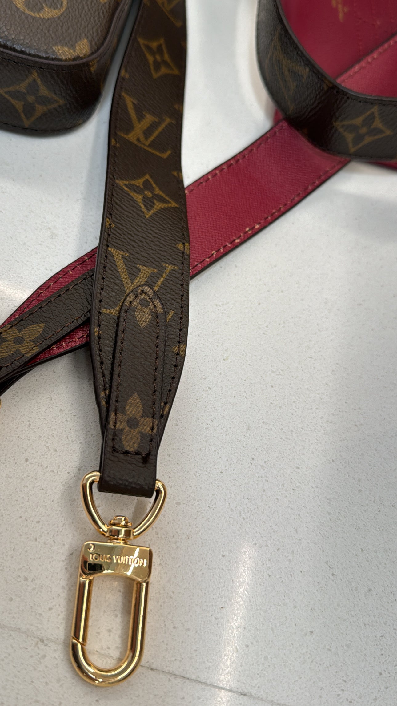 Crossbody purse