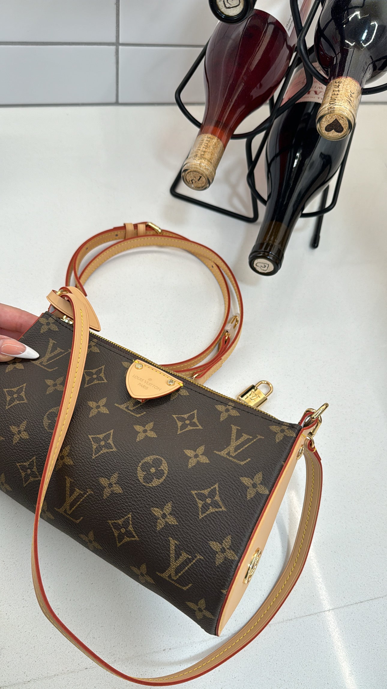 Handbag