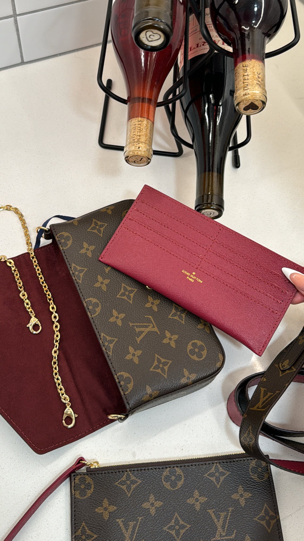 Crossbody purse