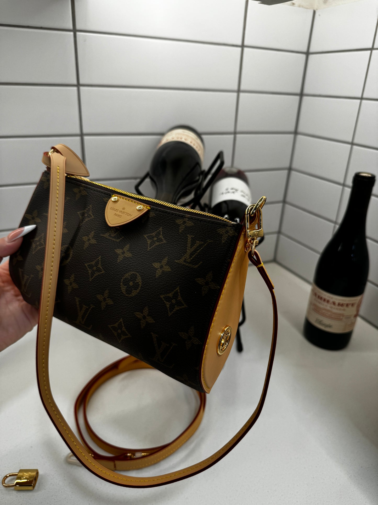 Handbag
