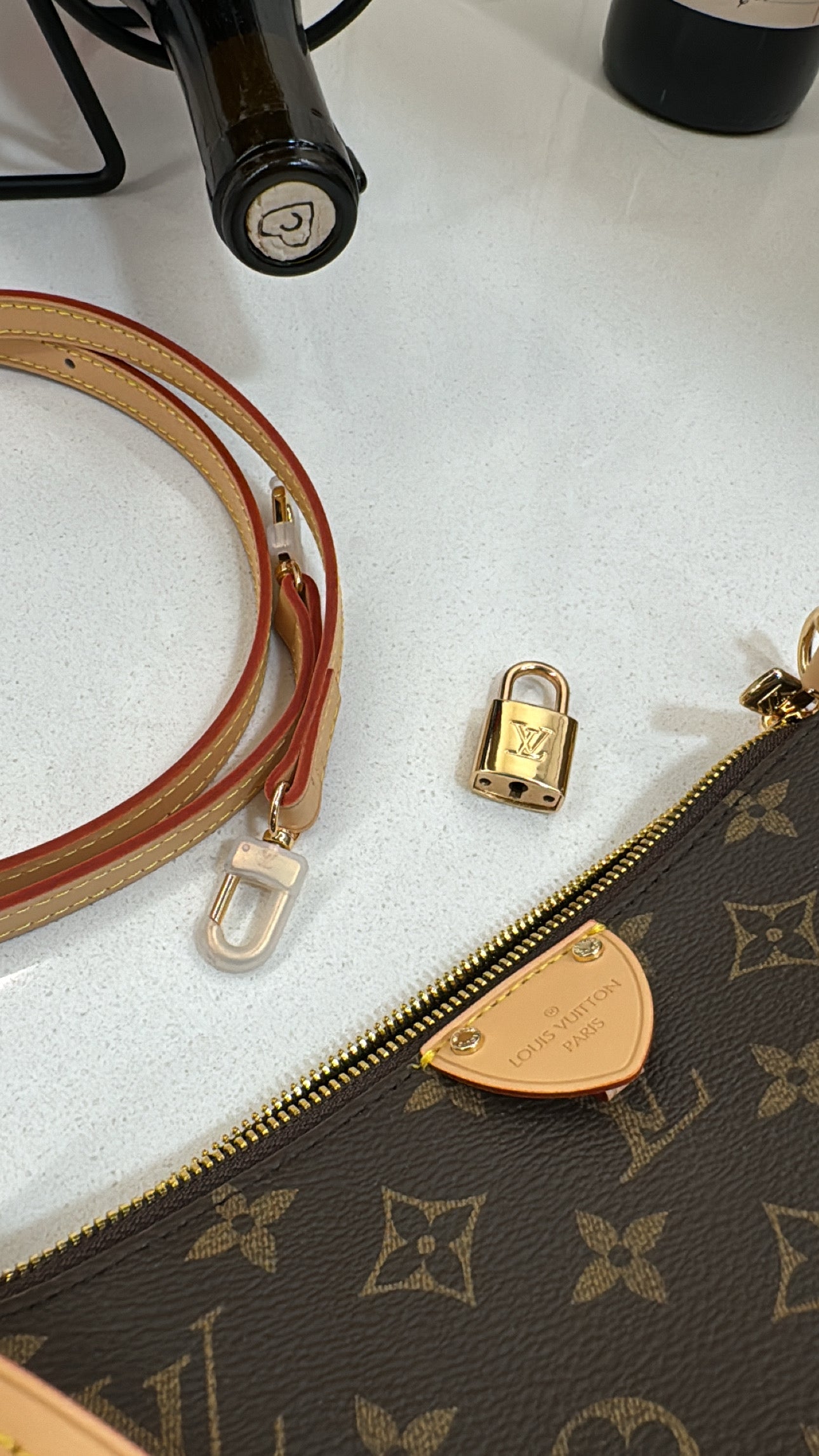 Handbag