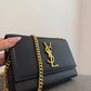 Crossbody purse