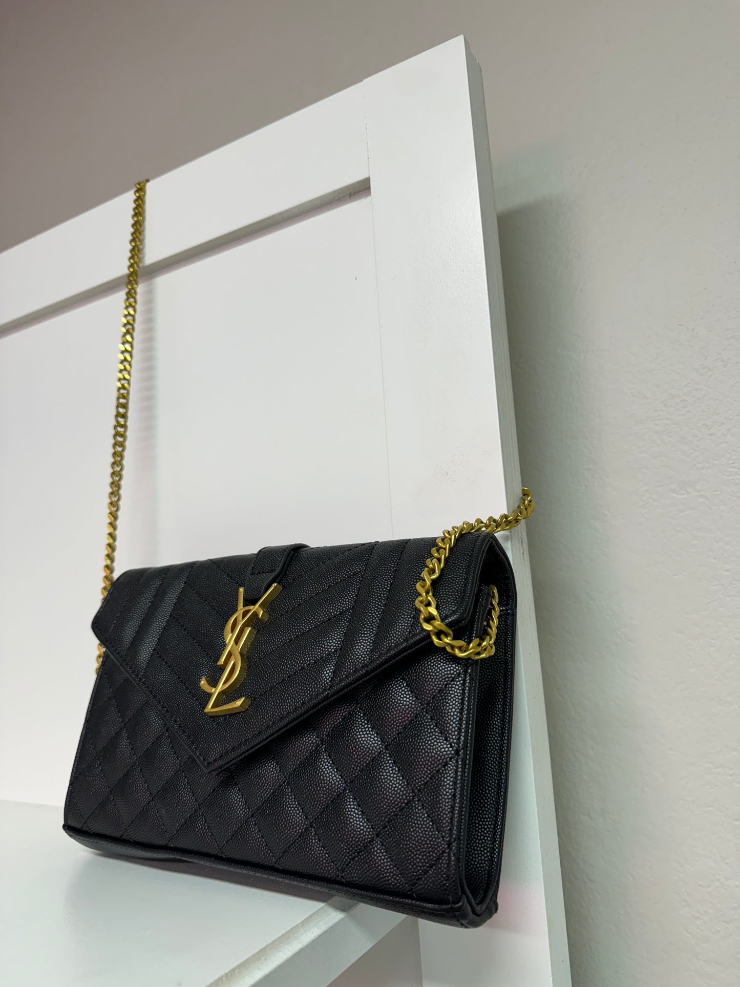 Crossbody purse