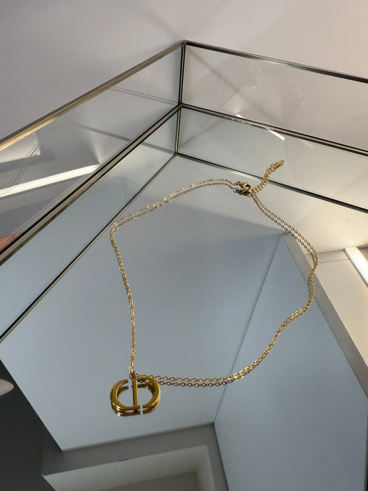 Jewelry / Necklace
