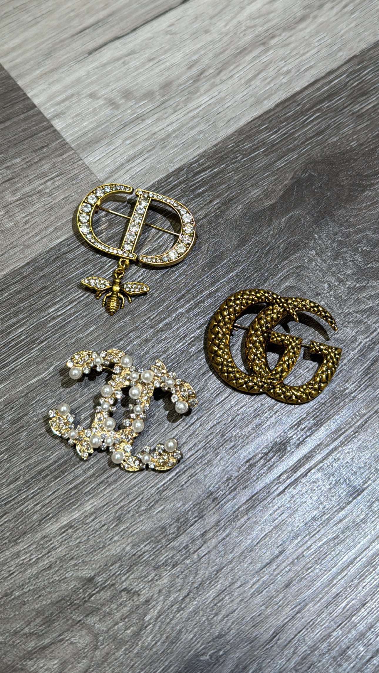 Brooch